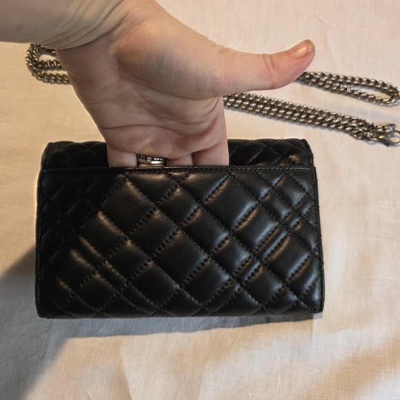 Kurt Geiger Brixton Black Quilted
Leather Chain Lock Crossbody - Picture 11 of 16